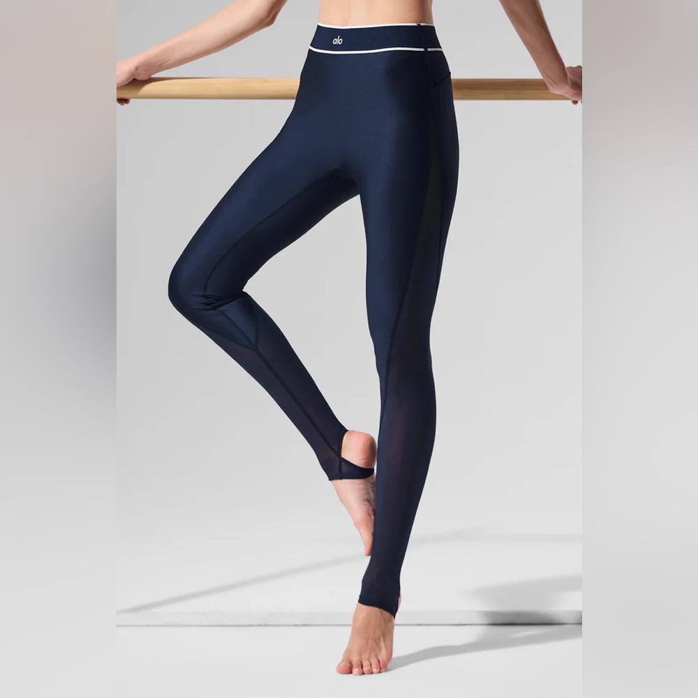 Alo Airlift Mesh High-Waist Darling Stirrup Legging Navy